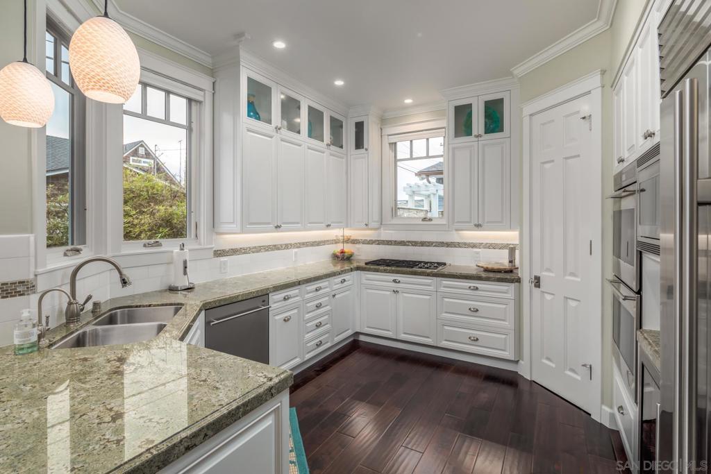 Del Mar - Residential