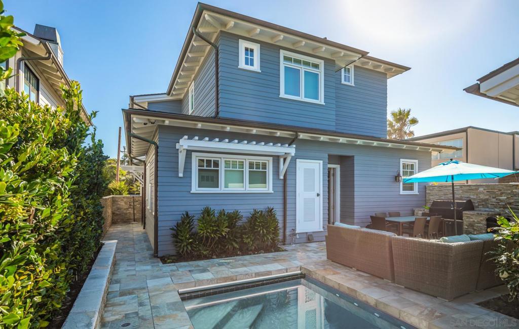 Del Mar - Residential