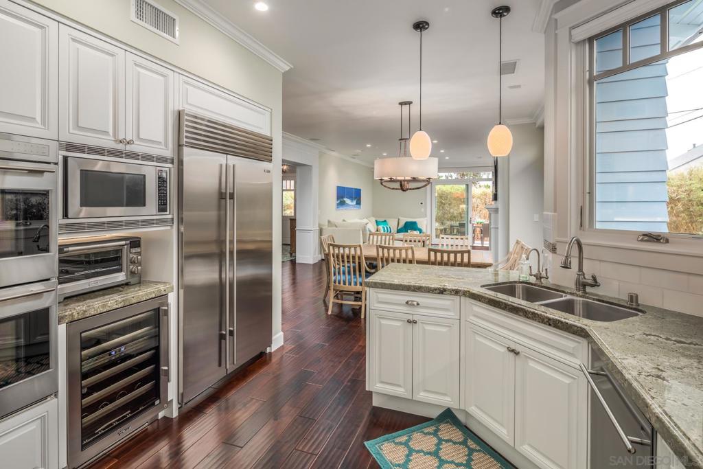 Del Mar - Residential