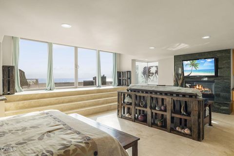 Tiny photo for 3629 Ocean Drive, Oxnard, CA 93035 (MLS # V1-34570)