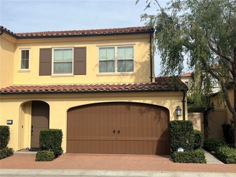 Photo of 27 Maycrest, Irvine, CA 92618 (MLS # OC25256450)