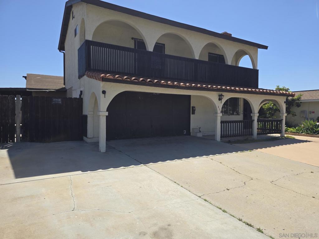 835 Worthington