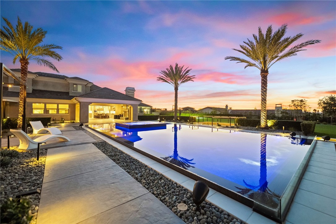 41779 Knoll Vista Lane