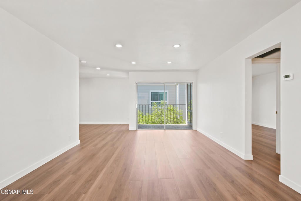 528 N Jackson Street 303