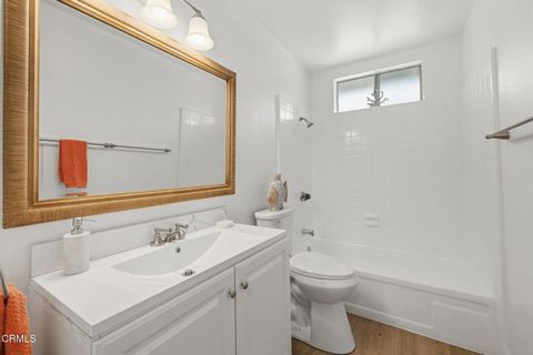 Tiny photo for 1127 Acadia Place, Ventura, CA 93003 (MLS # V1-34421)