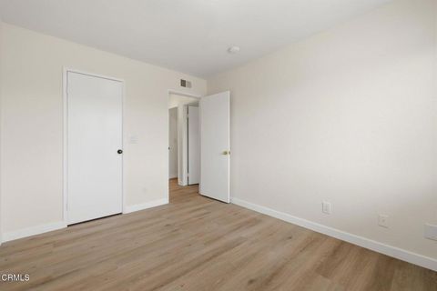 Tiny photo for 1127 Acadia Place, Ventura, CA 93003 (MLS # V1-34421)