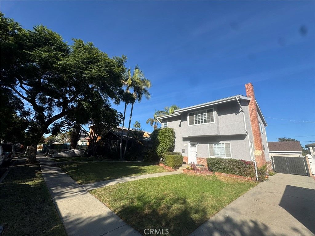 Photo of 3552 Butler, Los Angeles, CA 90066 (MLS # OC25261024)