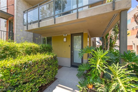 Photo of 120 Rockefeller, Irvine, CA 92612 (MLS # OC26194919)