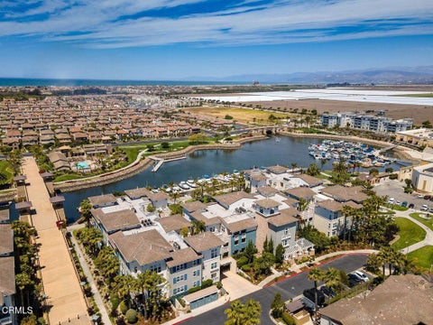 Tiny photo for 1423 Windshore Way, Oxnard, CA 93035 (MLS # V1-38870)