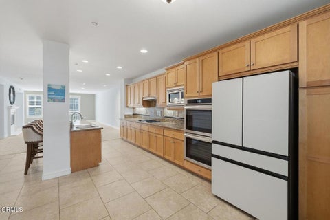 Tiny photo for 1423 Windshore Way, Oxnard, CA 93035 (MLS # V1-38870)