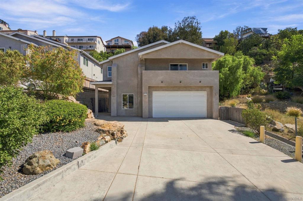 1621 Paraiso Ave