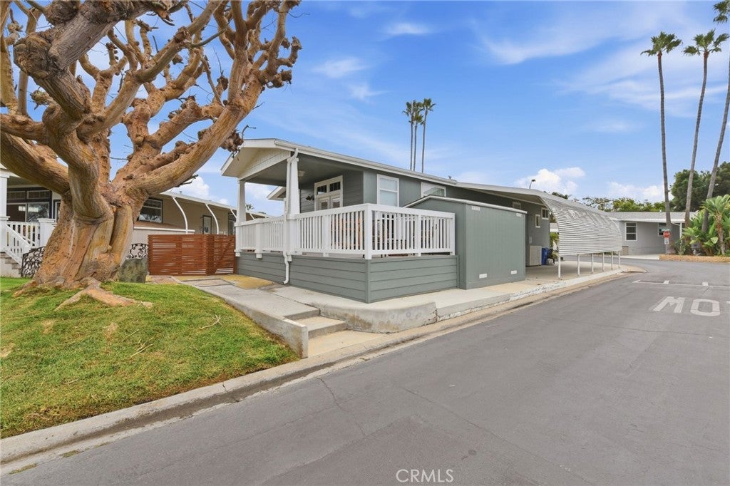 7225 140 W San Lucas Street 140