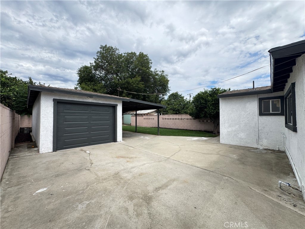 575 E Fernleaf