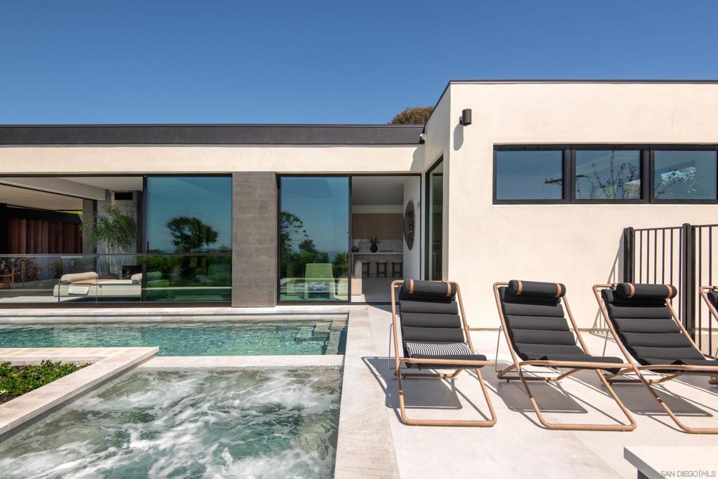 Del Mar - Residential