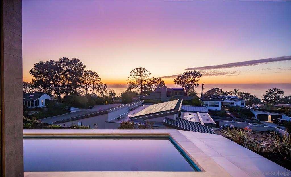 Del Mar - Residential