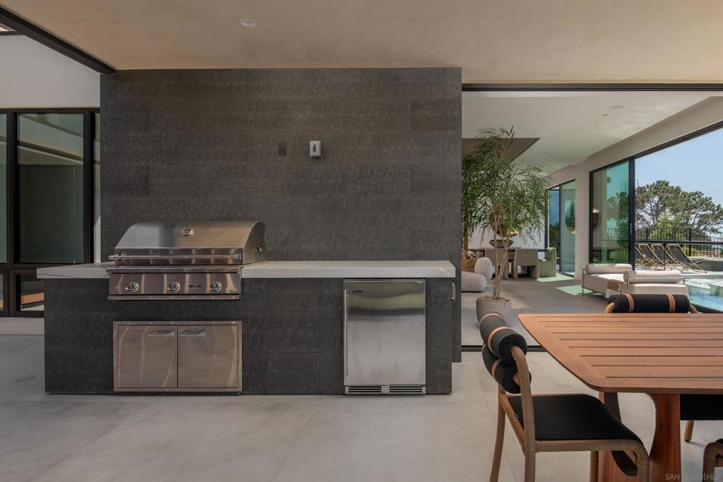 Del Mar - Residential