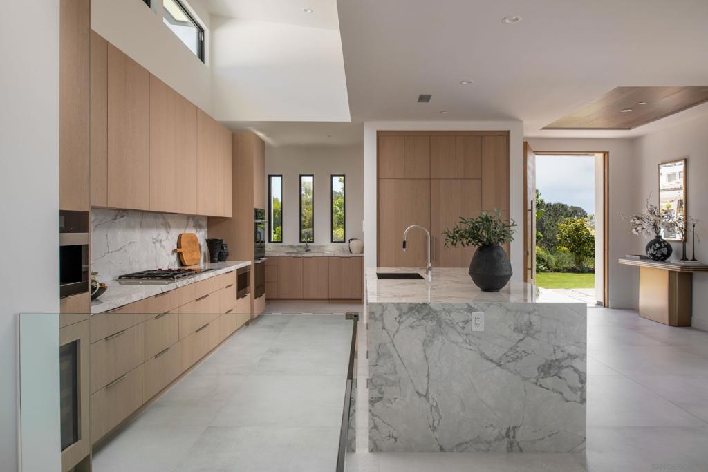 Del Mar - Residential