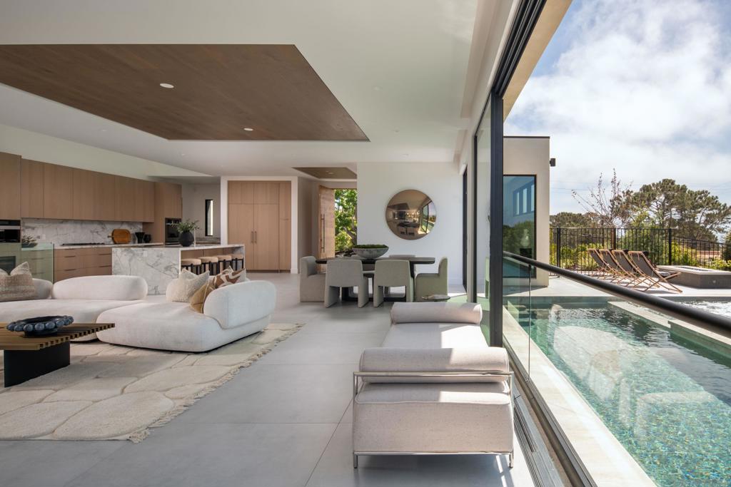 Del Mar - Residential