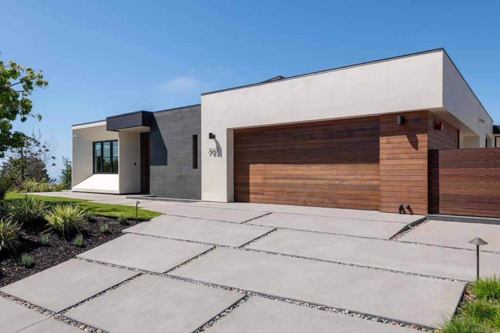 Del Mar - Residential