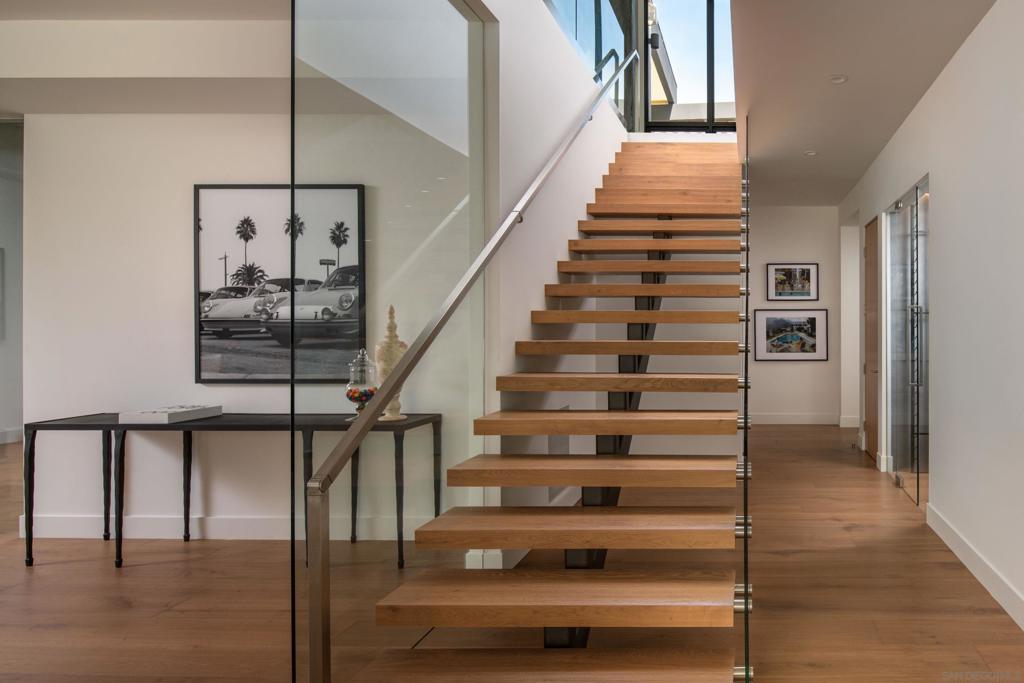 Del Mar - Residential