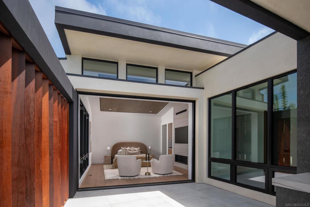 Del Mar - Residential