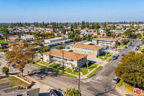 Tiny photo for 12221 Peacock Court, Garden Grove, CA 92841 (MLS # 26634525)