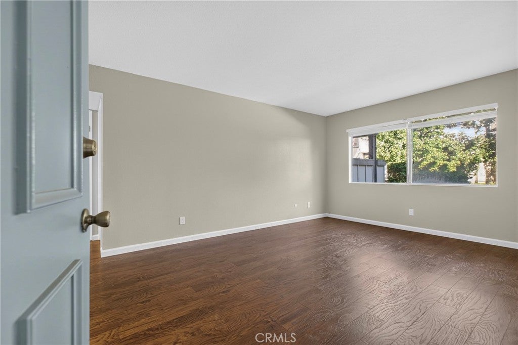 1346 E Hillcrest 42