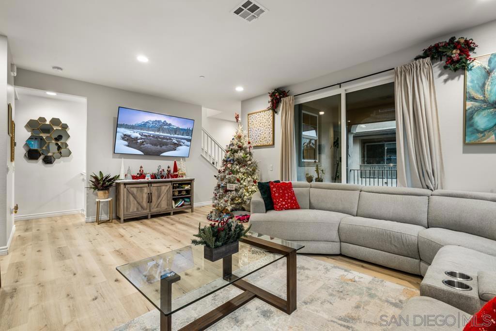 1604 San Ferdinand