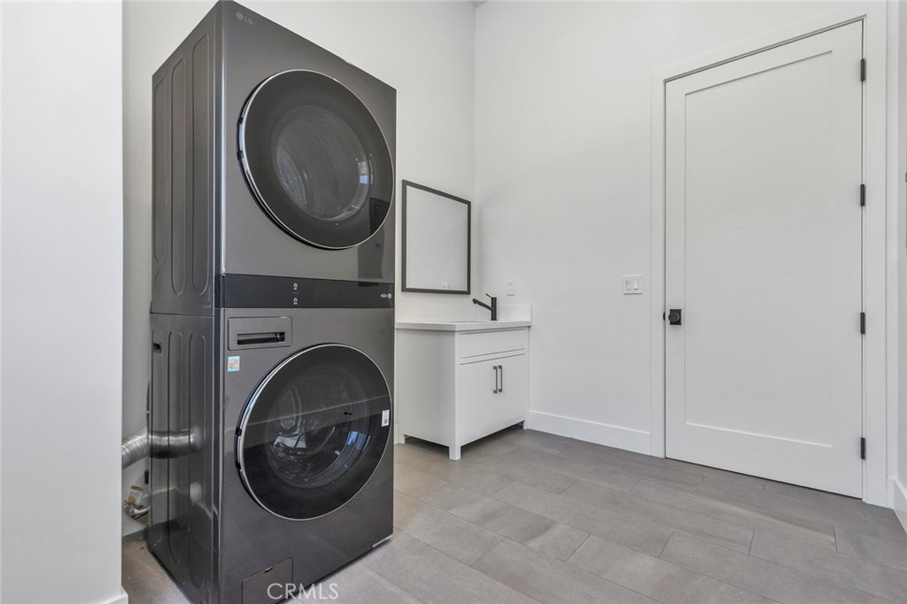 Custom Sand Canyon (CSAND) - Residential