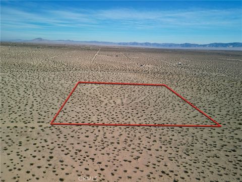 Photo of 63305 Ranier Road, Joshua Tree, CA 92252 (MLS # HD25248761) Photo of 63305 Ranier Road, Joshua Tree, CA 92252 (MLS # HD25248761)