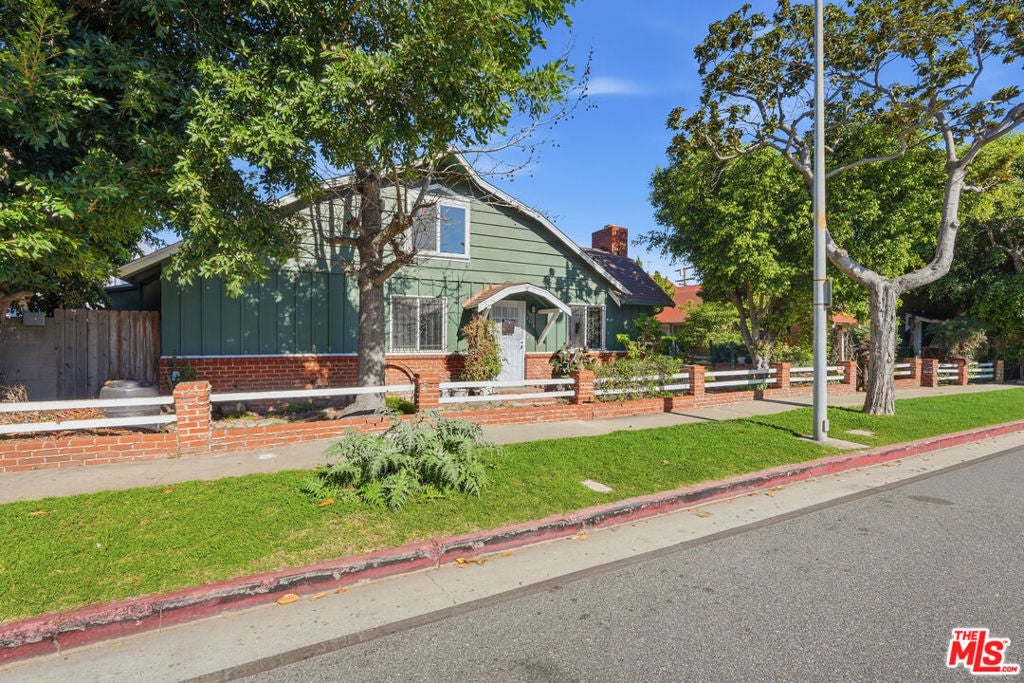 3818 Sawtelle Boulevard
