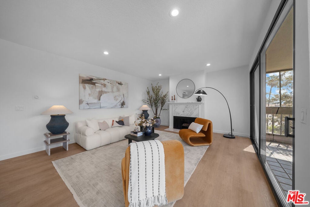 4477 Wilshire Boulevard 308, Los Angeles CA 90010