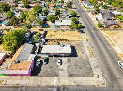 Photo of 1134 Niles ST, Bakersfield, CA 93305 (MLS # IG26178682)