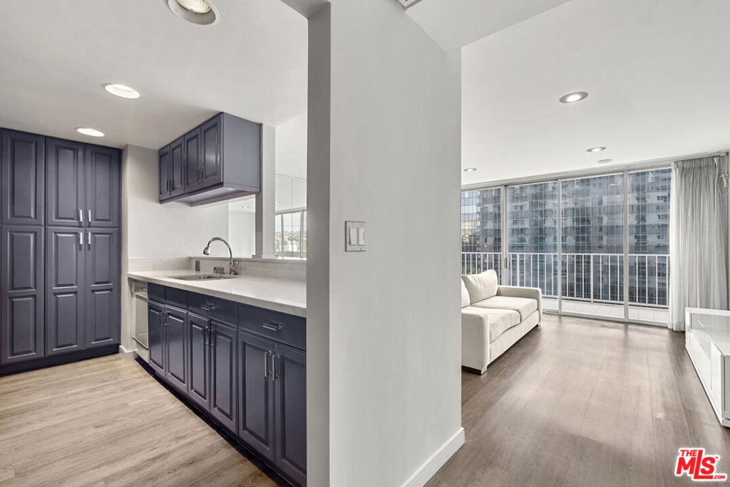 2160 Century Parkway 710