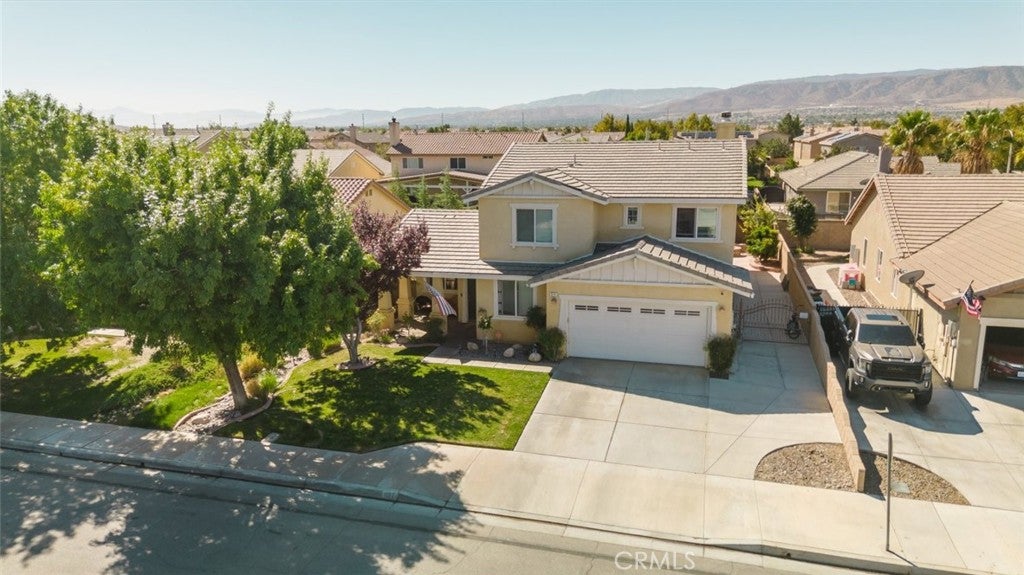 Photo of 6214 W Avenue J11, Lancaster, CA 93536 (MLS # SR26203219)