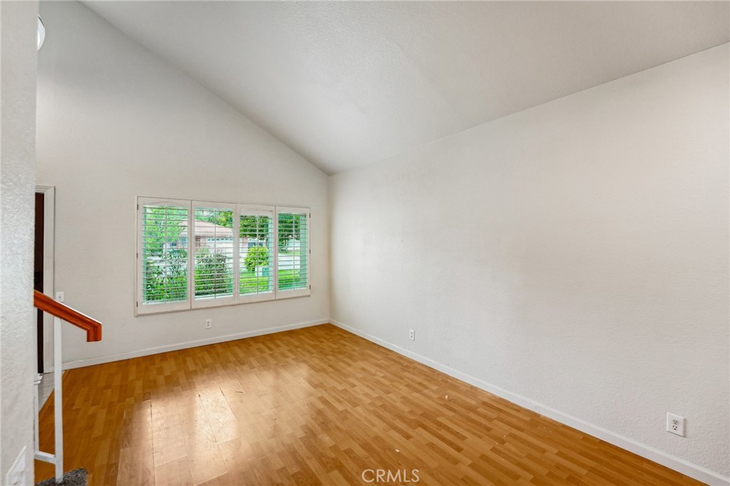 4176 Canyonside Circle