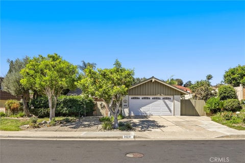 Photo of 24231 La Hermosa Avenue, Laguna Niguel, CA 92677 (MLS # OC26210975)