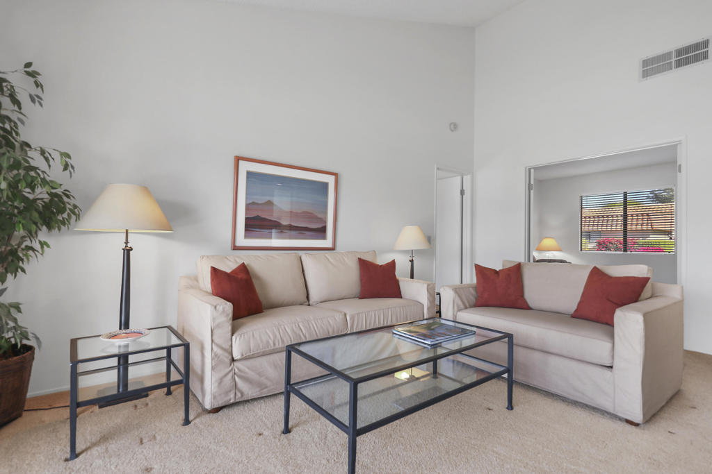 41691 Jupiter Hills Court