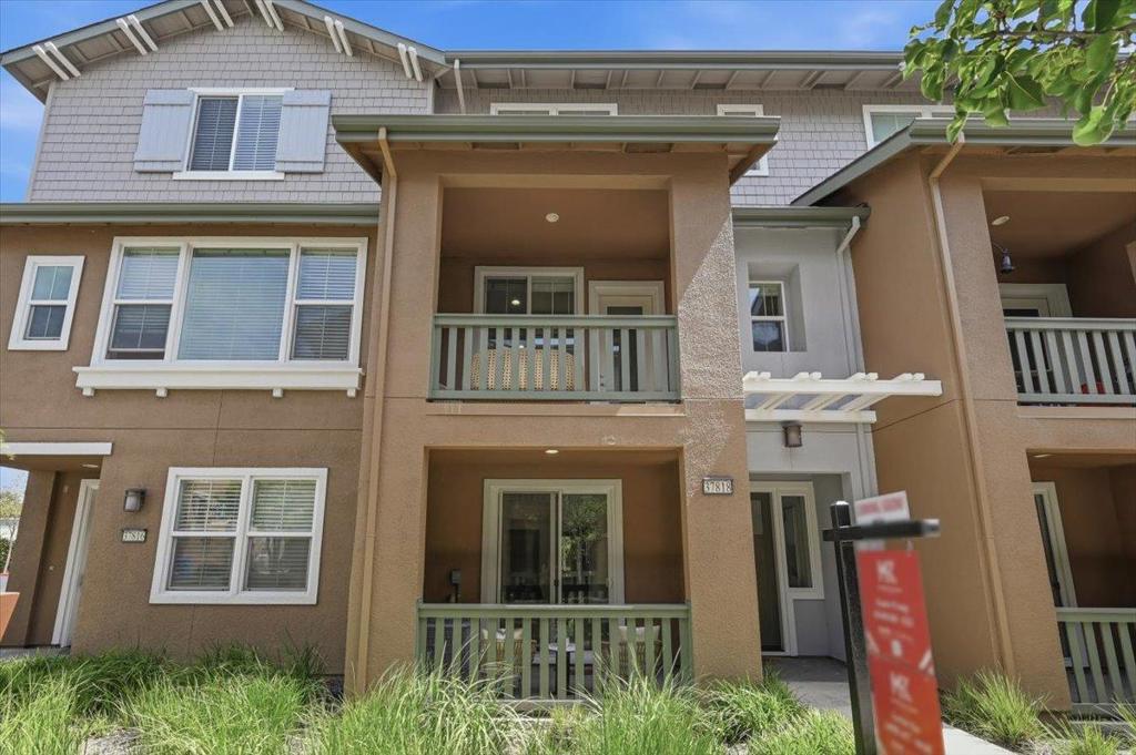 37818 Taro Terrace