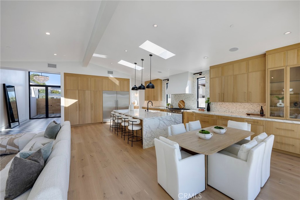 Corona del Mar South of PCH (CDMS) - Residential