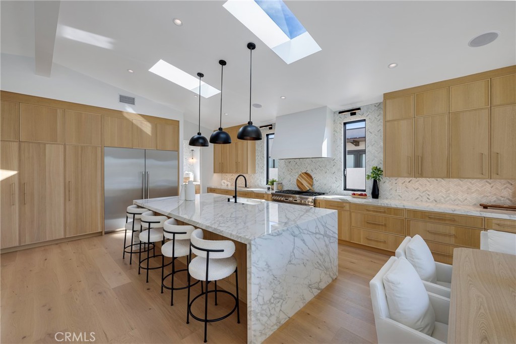 Corona del Mar South of PCH (CDMS) - Residential