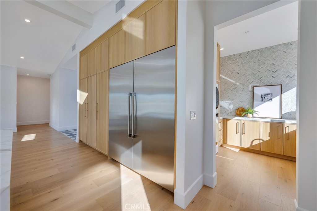 Corona del Mar South of PCH (CDMS) - Residential