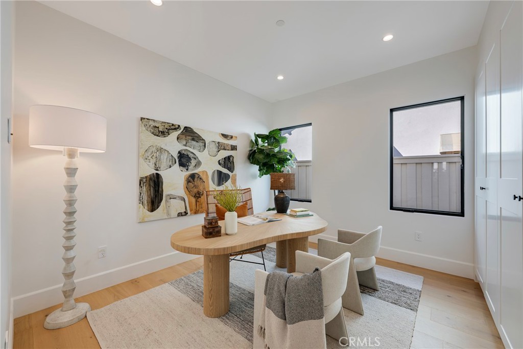 Corona del Mar South of PCH (CDMS) - Residential