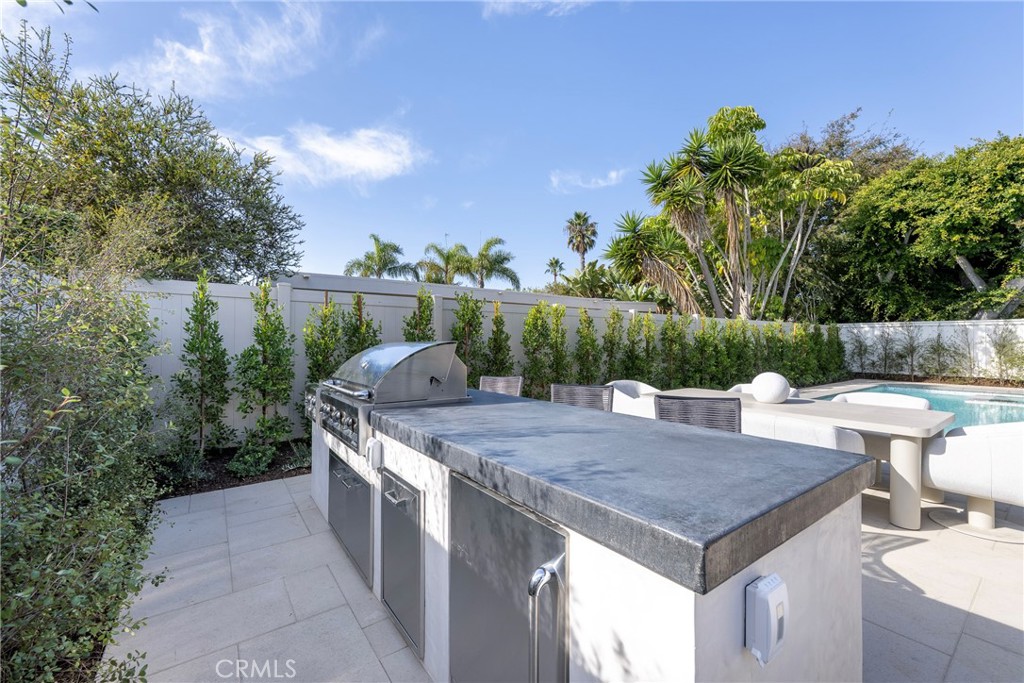 Corona del Mar South of PCH (CDMS) - Residential