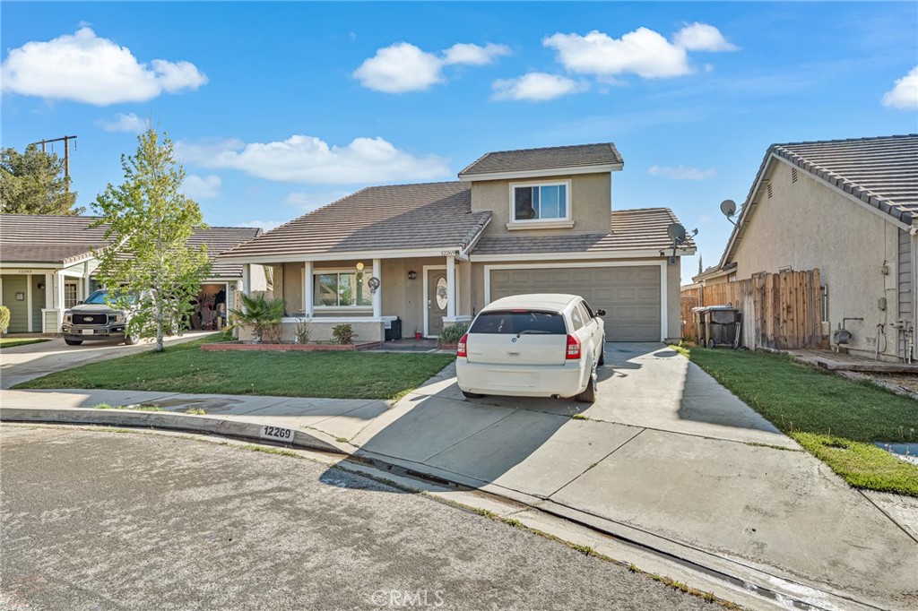 12269 Stonegate Cir