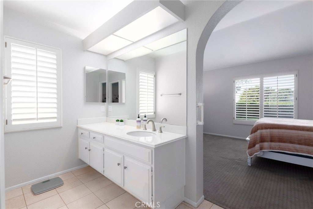 28302 Borgona, Mission Viejo CA 92692 - Photo 10