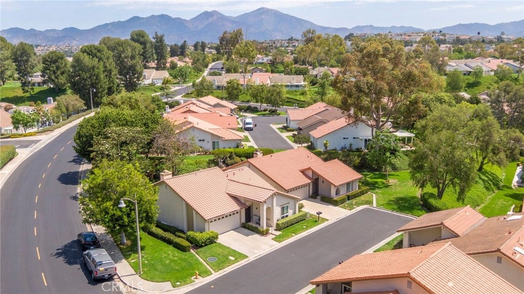 28302 Borgona, Mission Viejo CA 92692 - Photo 21