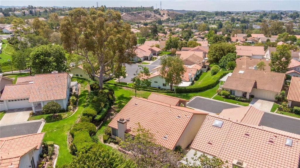 28302 Borgona, Mission Viejo CA 92692 - Photo 20