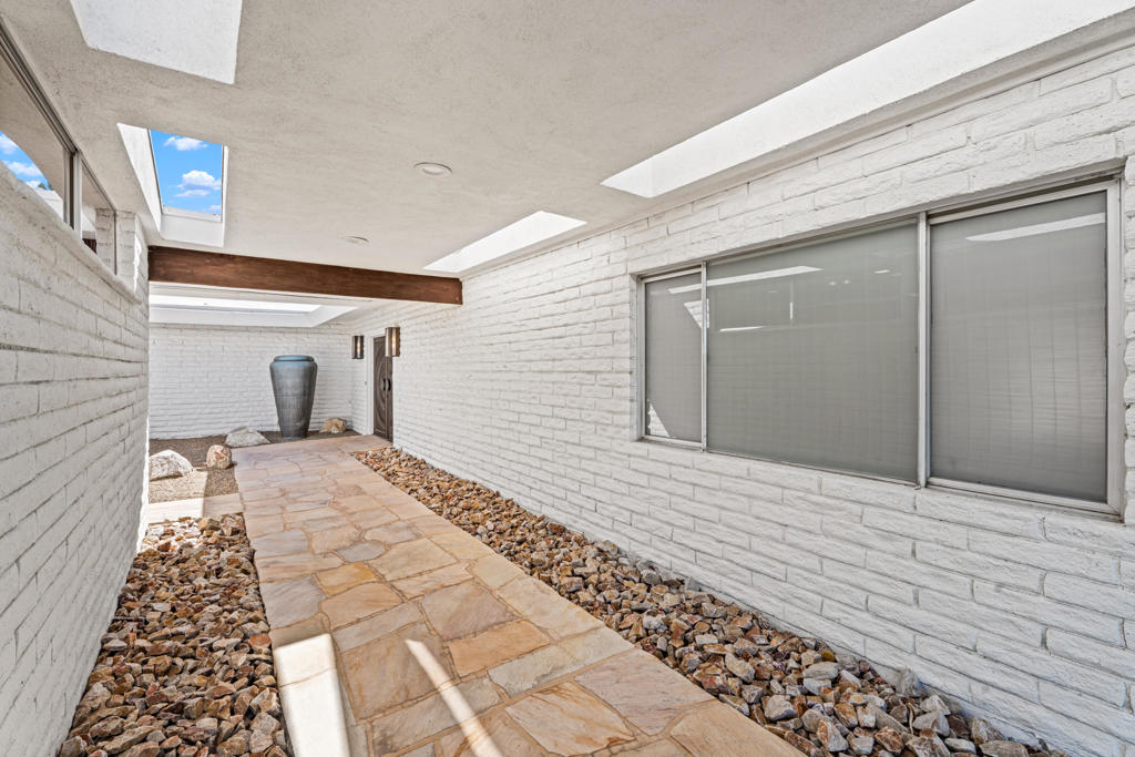 Thunderbird Heights - Residential