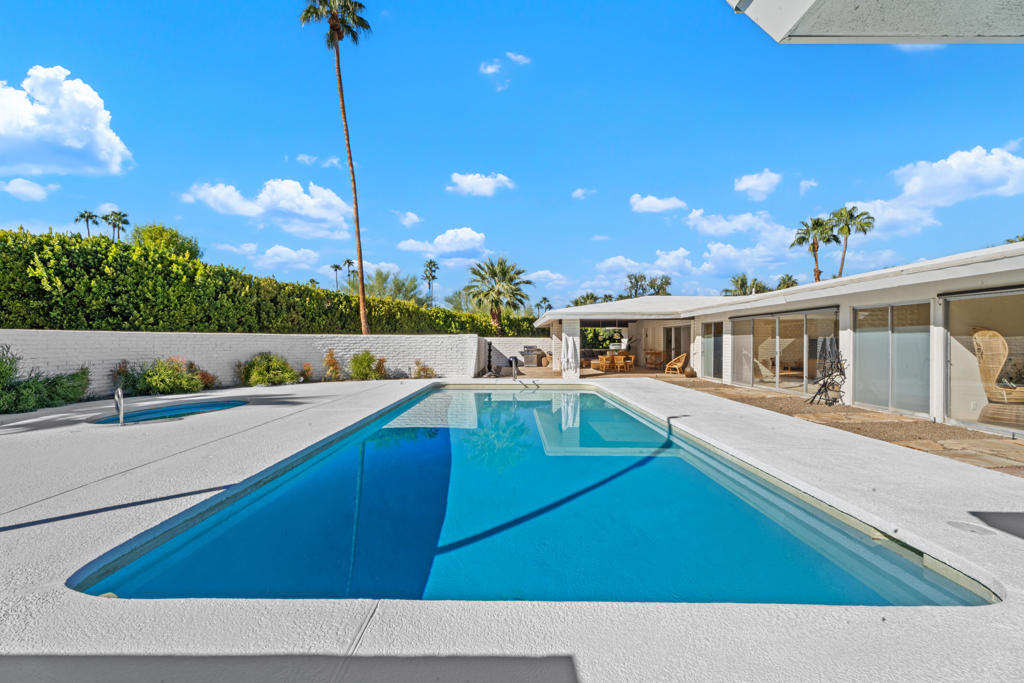 Thunderbird Heights - Residential